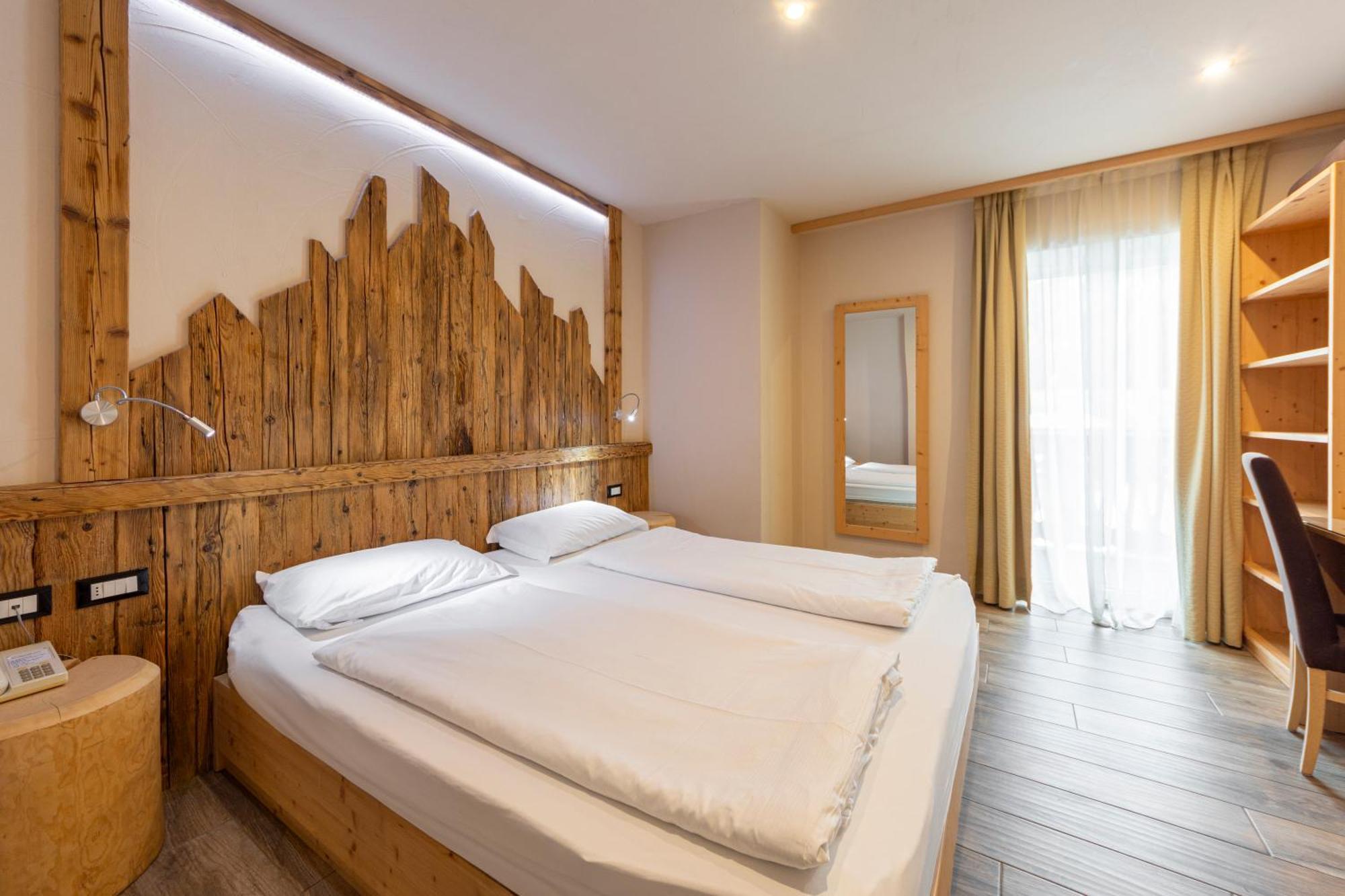 Park Hotel Avisio Soraga Exterior photo