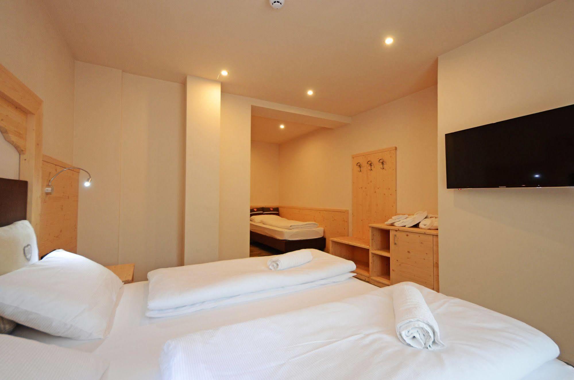 Park Hotel Avisio Soraga Exterior photo