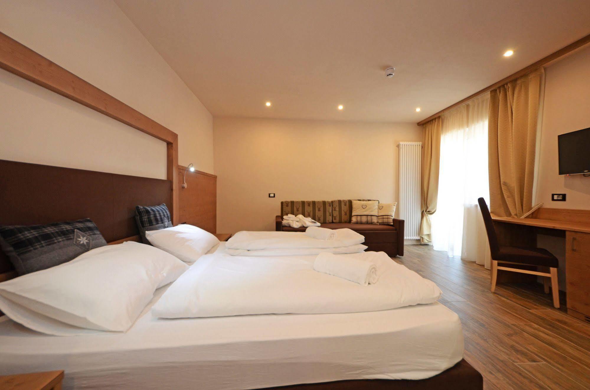 Park Hotel Avisio Soraga Exterior photo